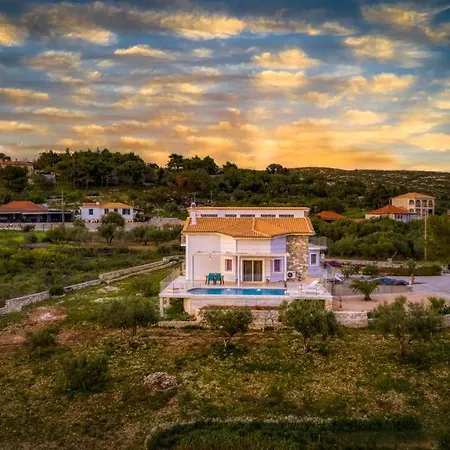 Villa Guesto With Private Pool Anafonítria